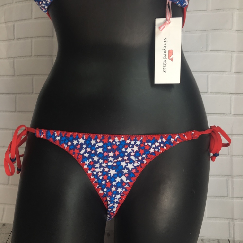 Vineyard Vines Red and Blue Floral Bikini - Picture 3 of 8